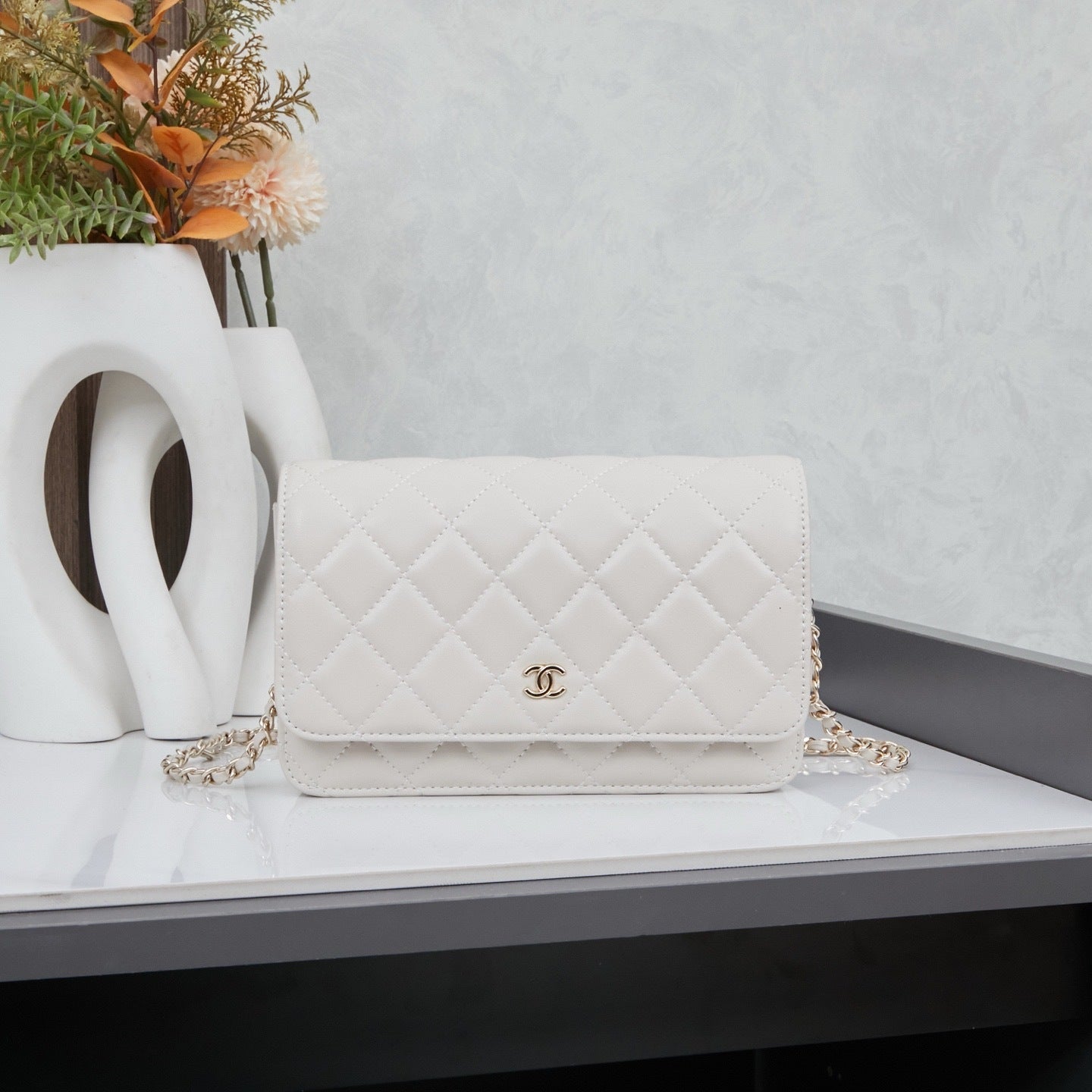 Quilted Calfskin Wallet-On-Chain Bag