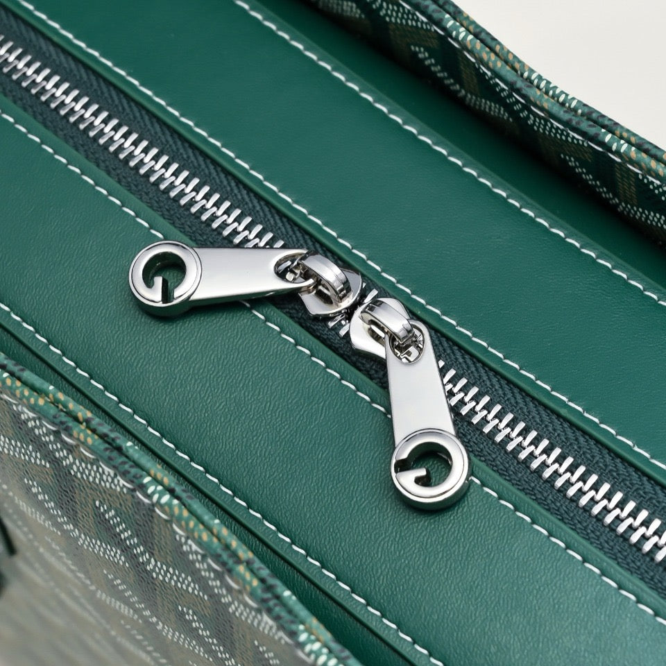 Vintage Tote Bag | Double Zip Design & Adjustable Handles