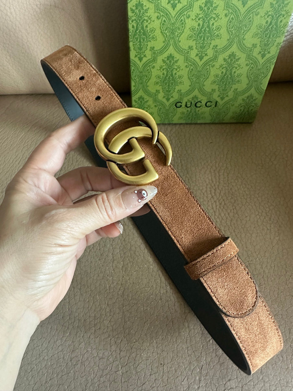 Suede-Finish Leather Belt — Retro Metal Buckle