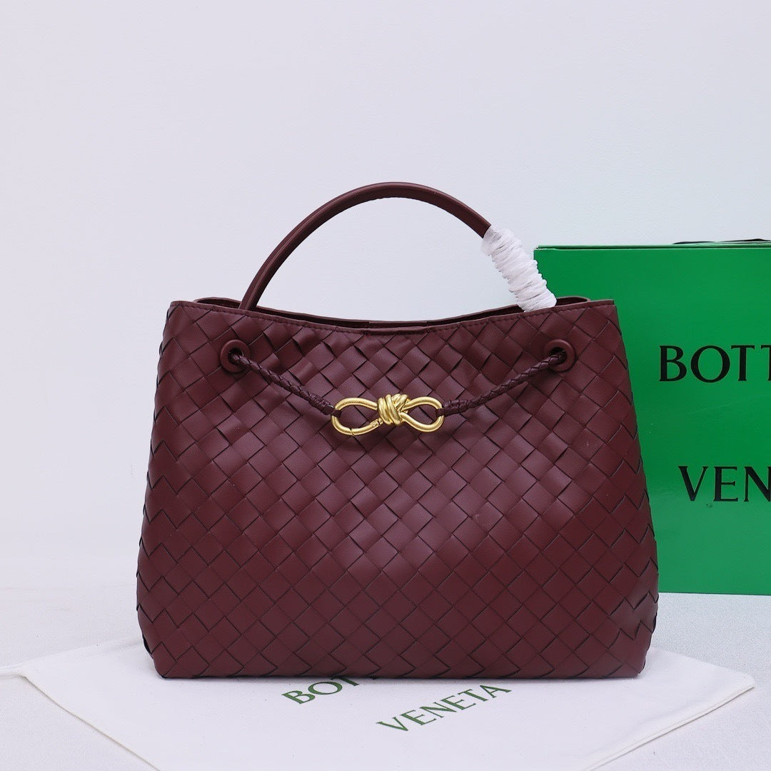 B*V | 23 New Andiamo Handbag
