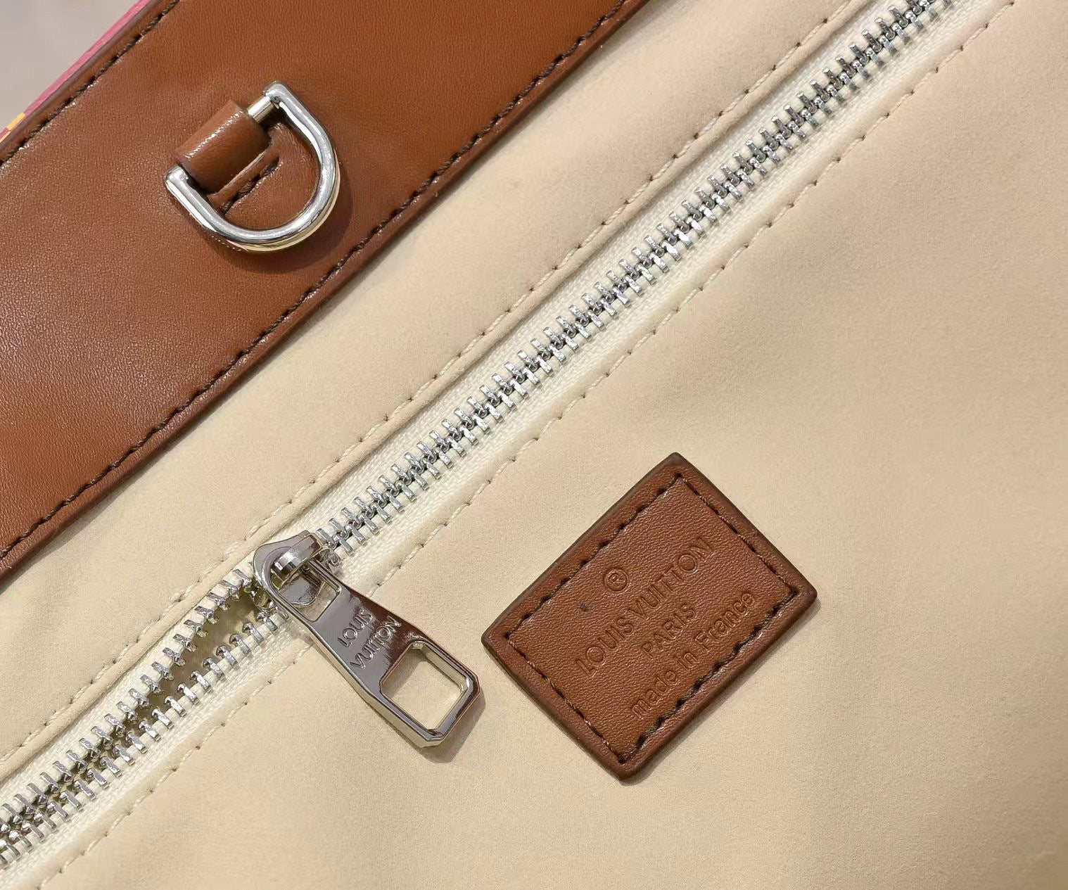 Medium Shopper Tote – Gradient & Textured Leather Options