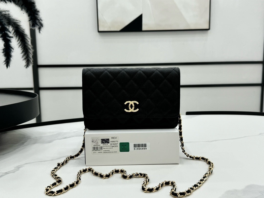 Classic Quilted Wallet-On-Chain · Premium Edition