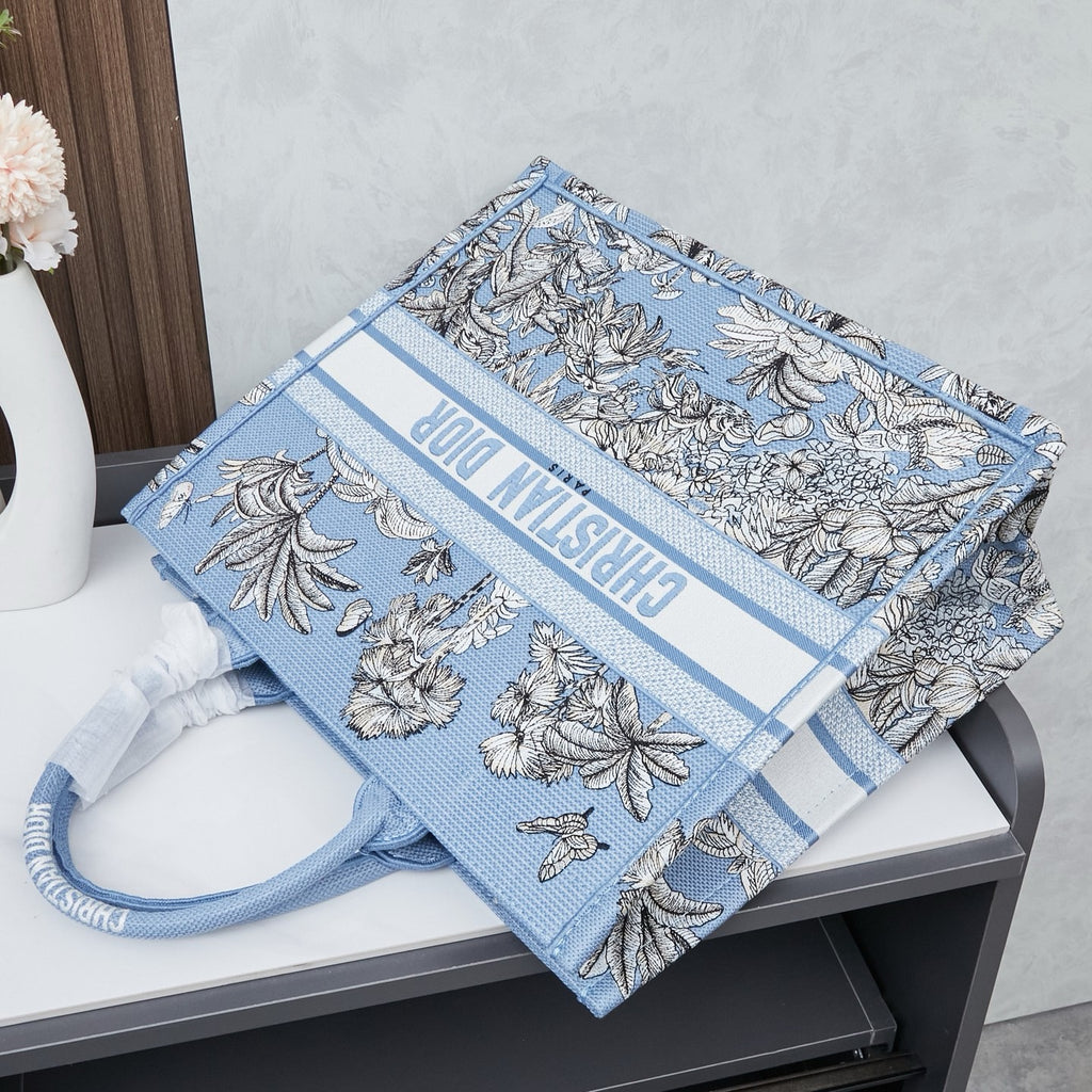 D Book Tote ( Beige Coconut Tree )