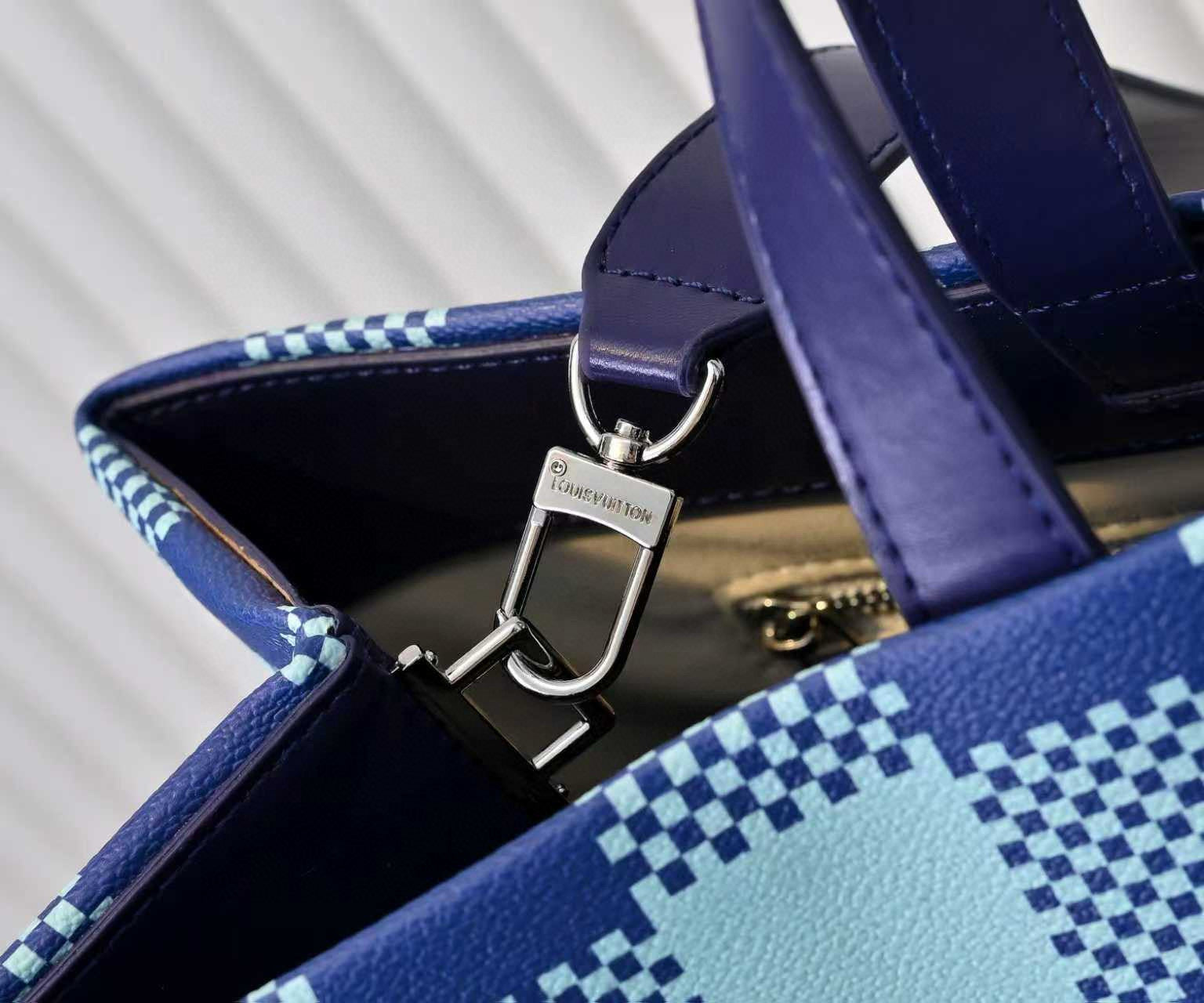 Medium Shopper Tote – Gradient & Textured Leather Options