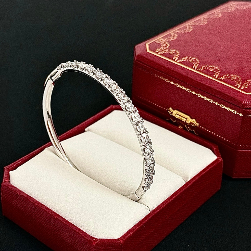 Elegant Diamond-Style Panther Bangle ✨
