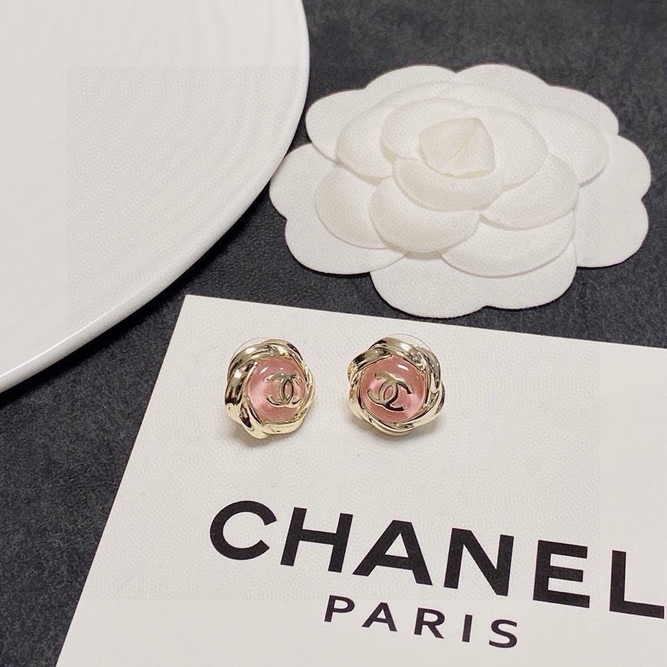 Double-C Crystal Stud Earrings | Soft Pink Finish
