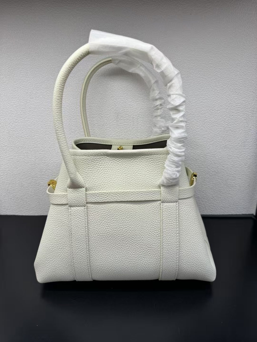 Premium Leather Vintage-Style Top-Handle Tote Bag