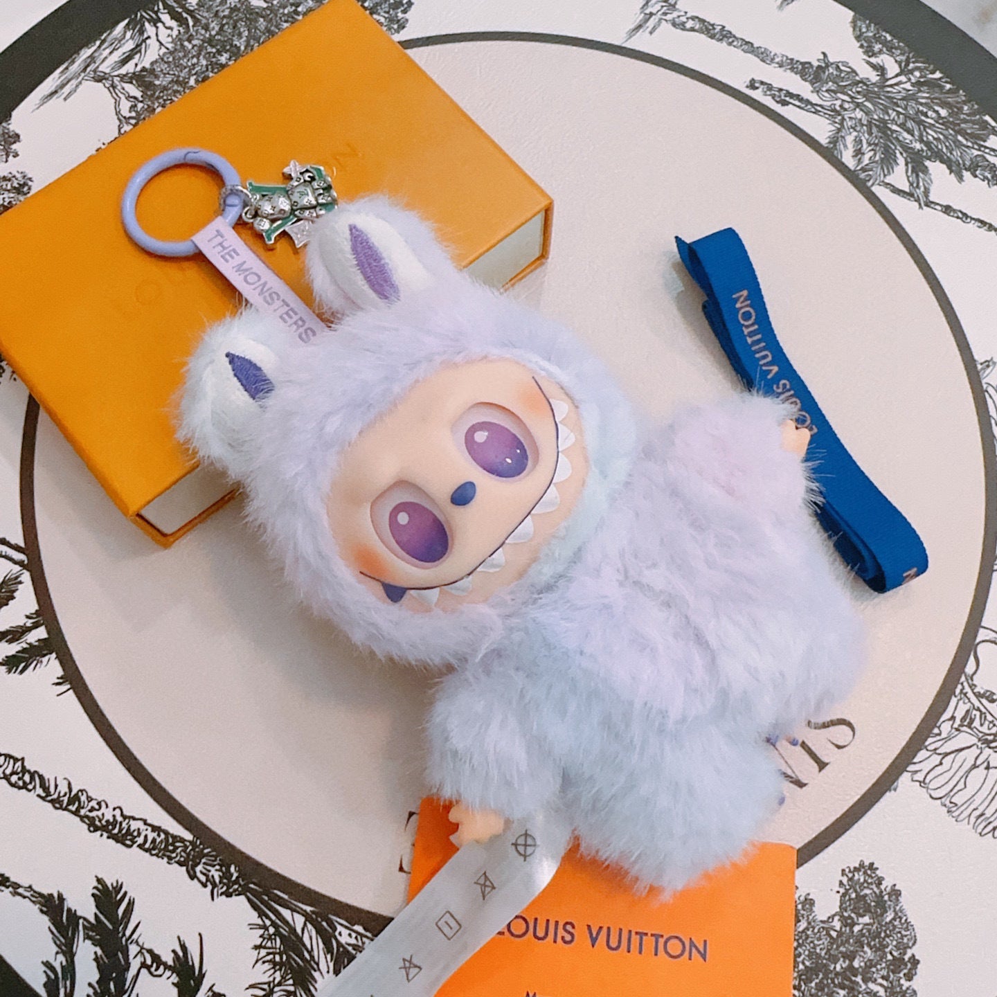 LABBU Lucky Collectible Doll – Version 3.0