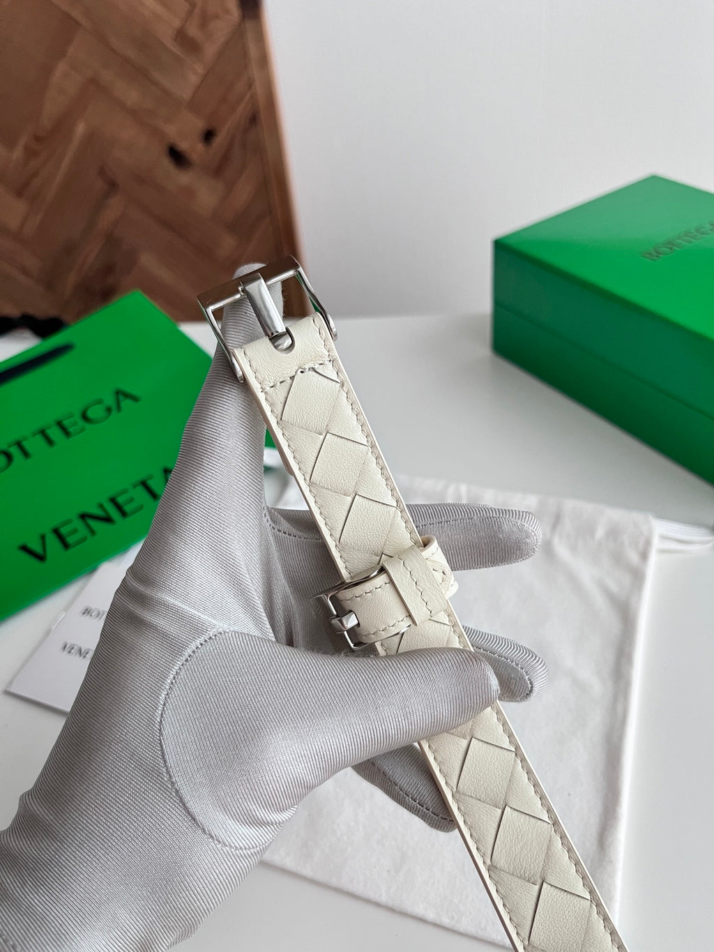2025 New Woven Leather Belt — Small Grid Hand-Weave Design