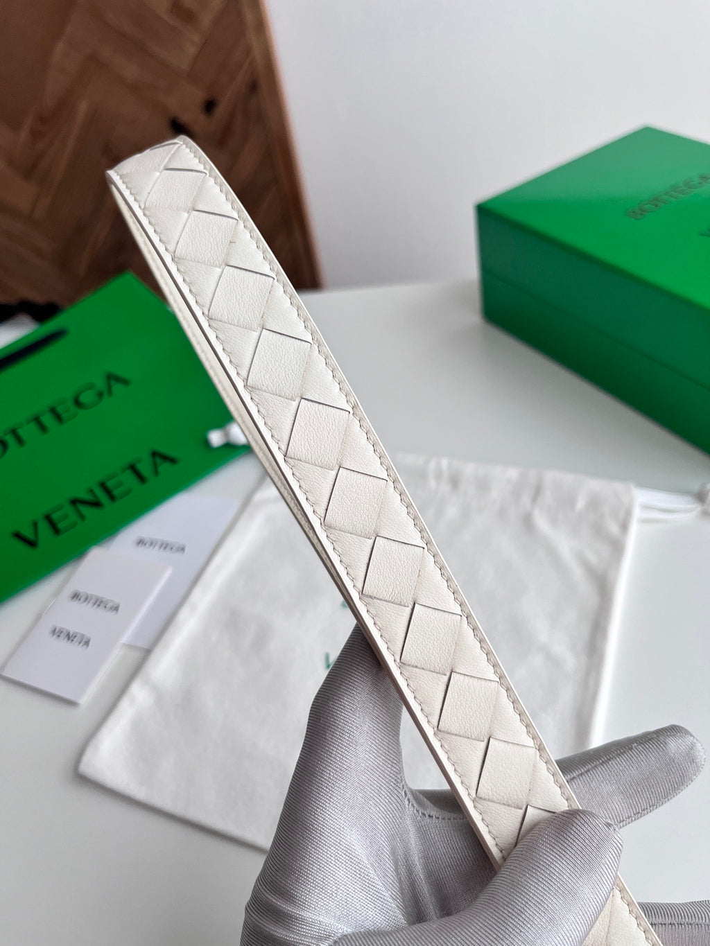 2025 New Woven Leather Belt — Small Grid Hand-Weave Design