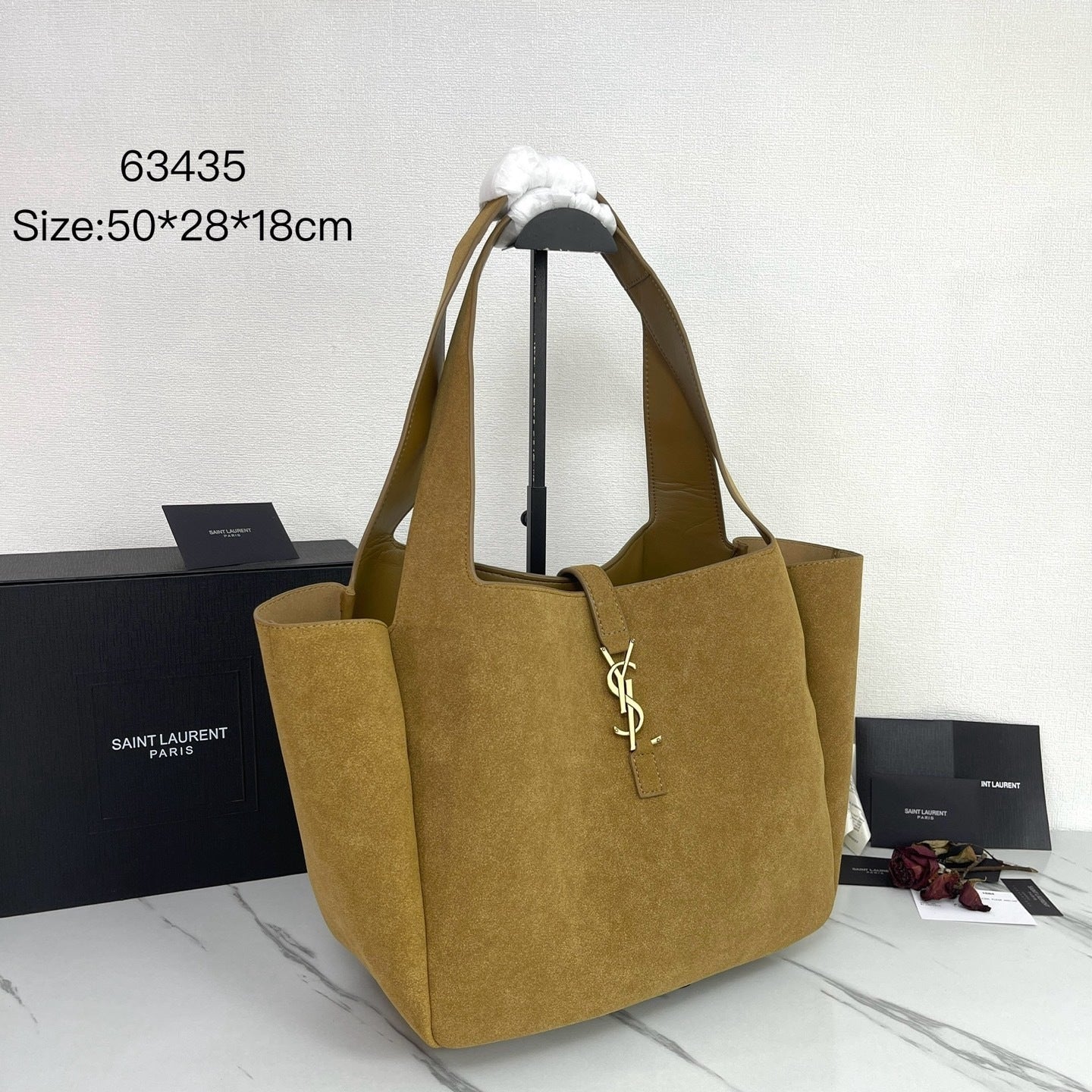 BEA High-Quality Leather Hobo Bag