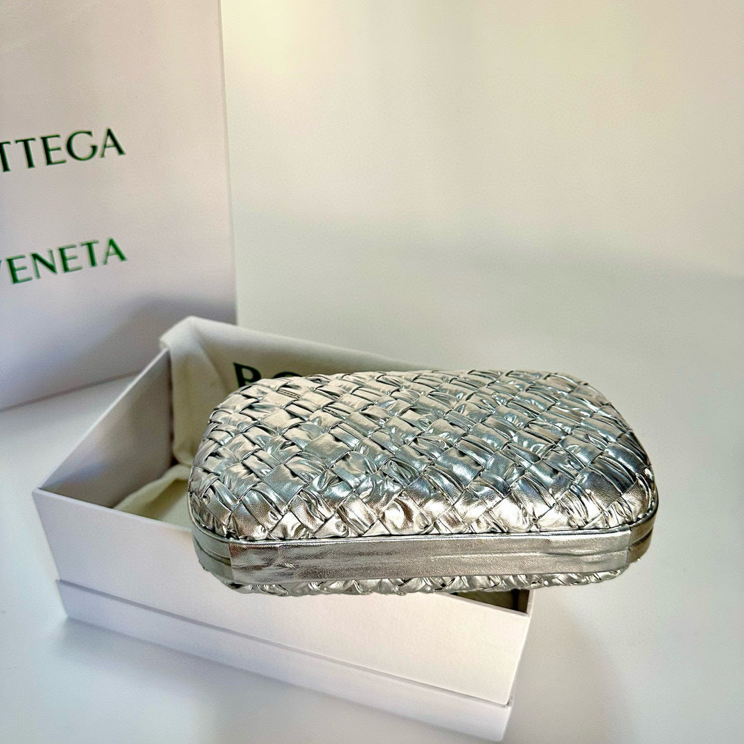 Classic Knot Evening Clutch