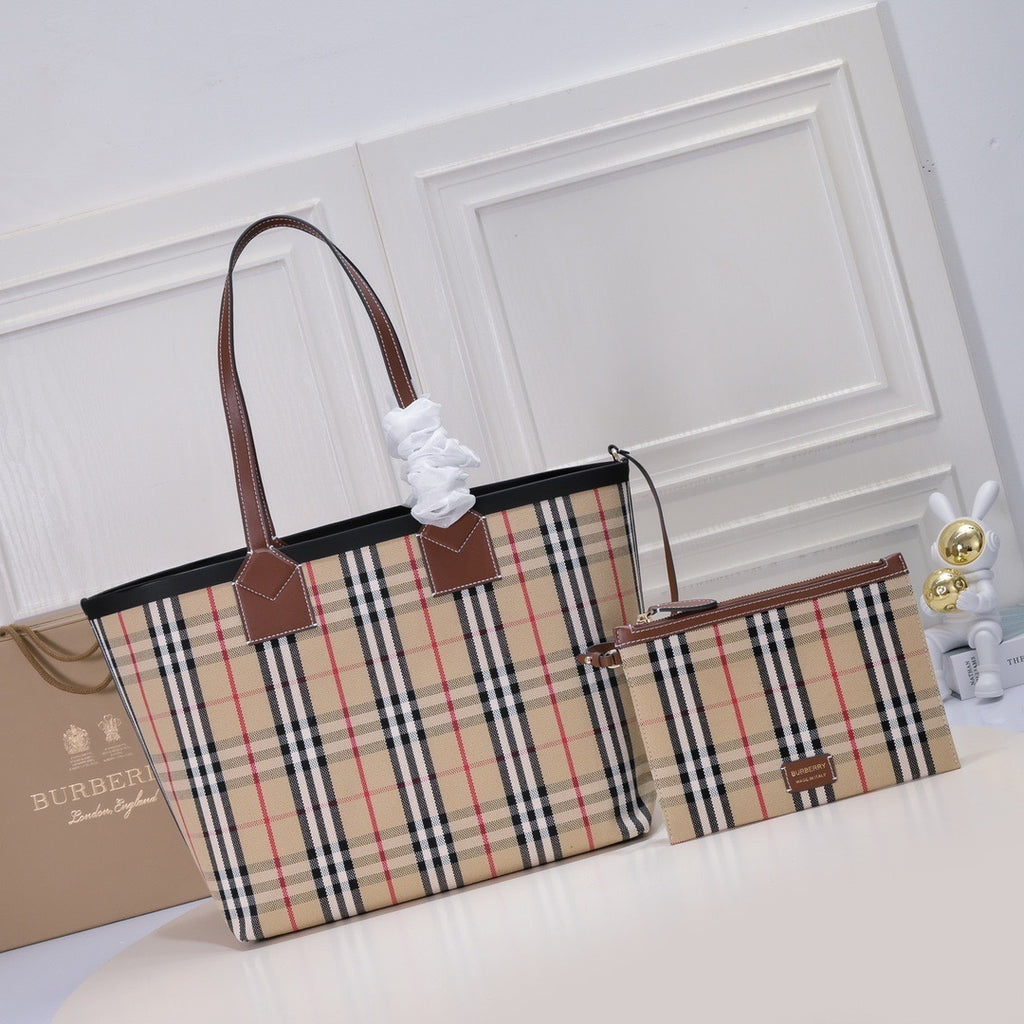 B*R Reversible Tote Bag – Stylish & Functional