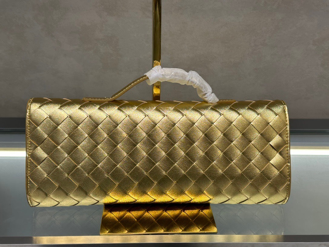 Woven Clutch & Crossbody Bag