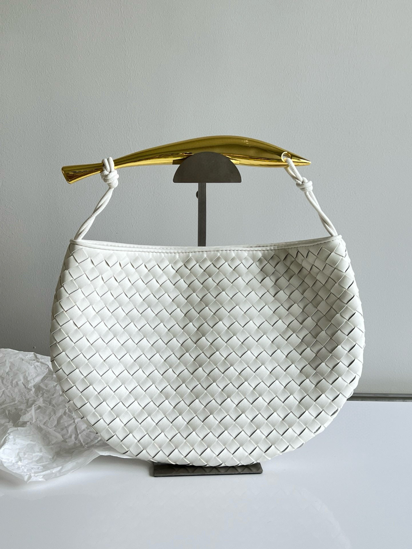 Winter New Arrival | Sardine Metal Handle Clutch
