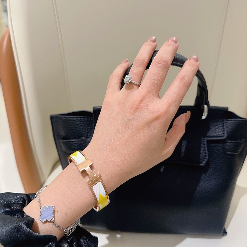 Elegant Enamel Bangle Bracelet ✨