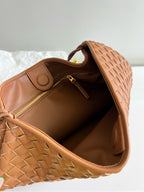 Winter New Arrival | Sardine Metal Handle Clutch