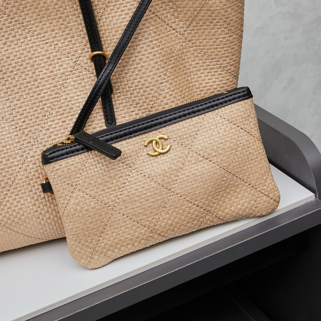 Maxi Hobo Tote Bag — Good Quality