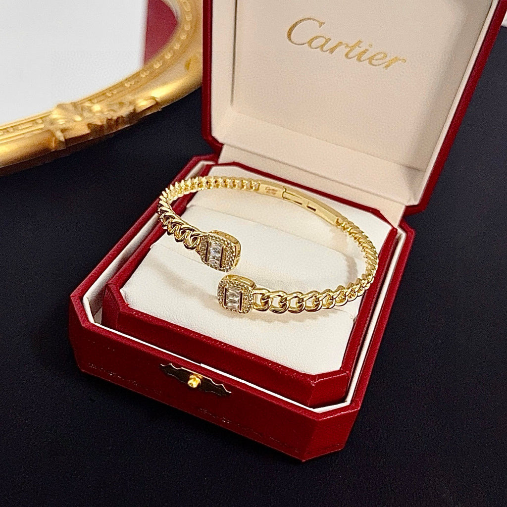 Elegant Diamond-Style Panther Bangle ✨