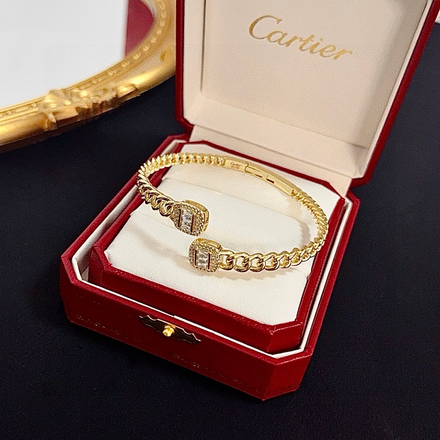 Elegant Diamond-Style Panther Bangle ✨