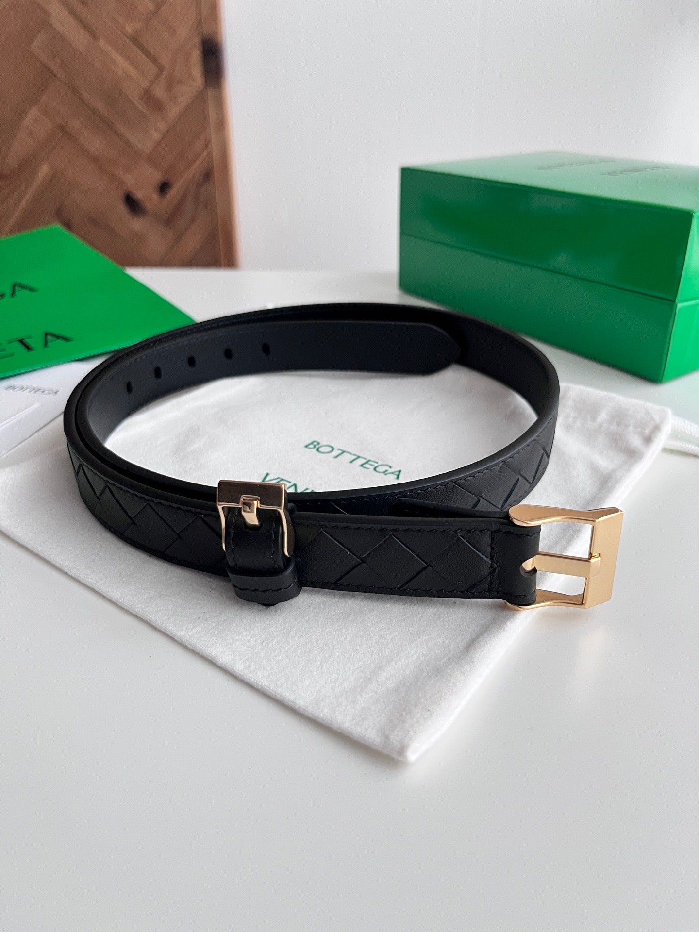 2025 New Woven Leather Belt — Small Grid Hand-Weave Design