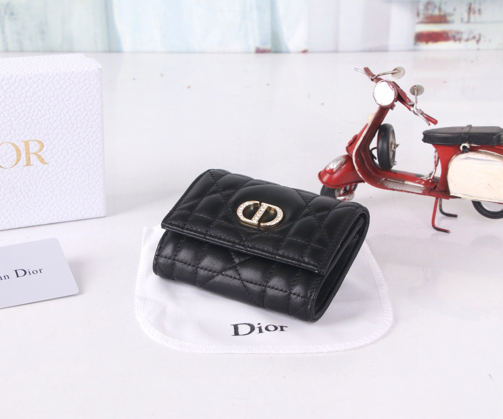 Premium Lambskin Compact Wallet with Crystal Hardware – New Season Collection