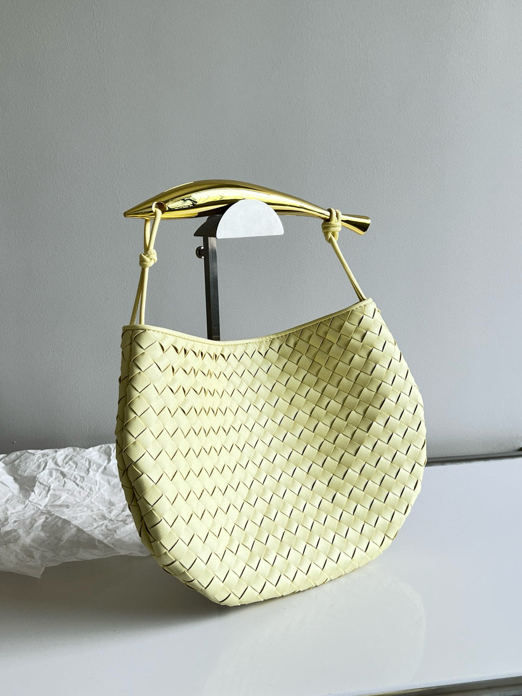 Winter New Arrival | Sardine Metal Handle Clutch