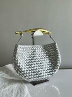 Winter New Arrival | Sardine Metal Handle Clutch