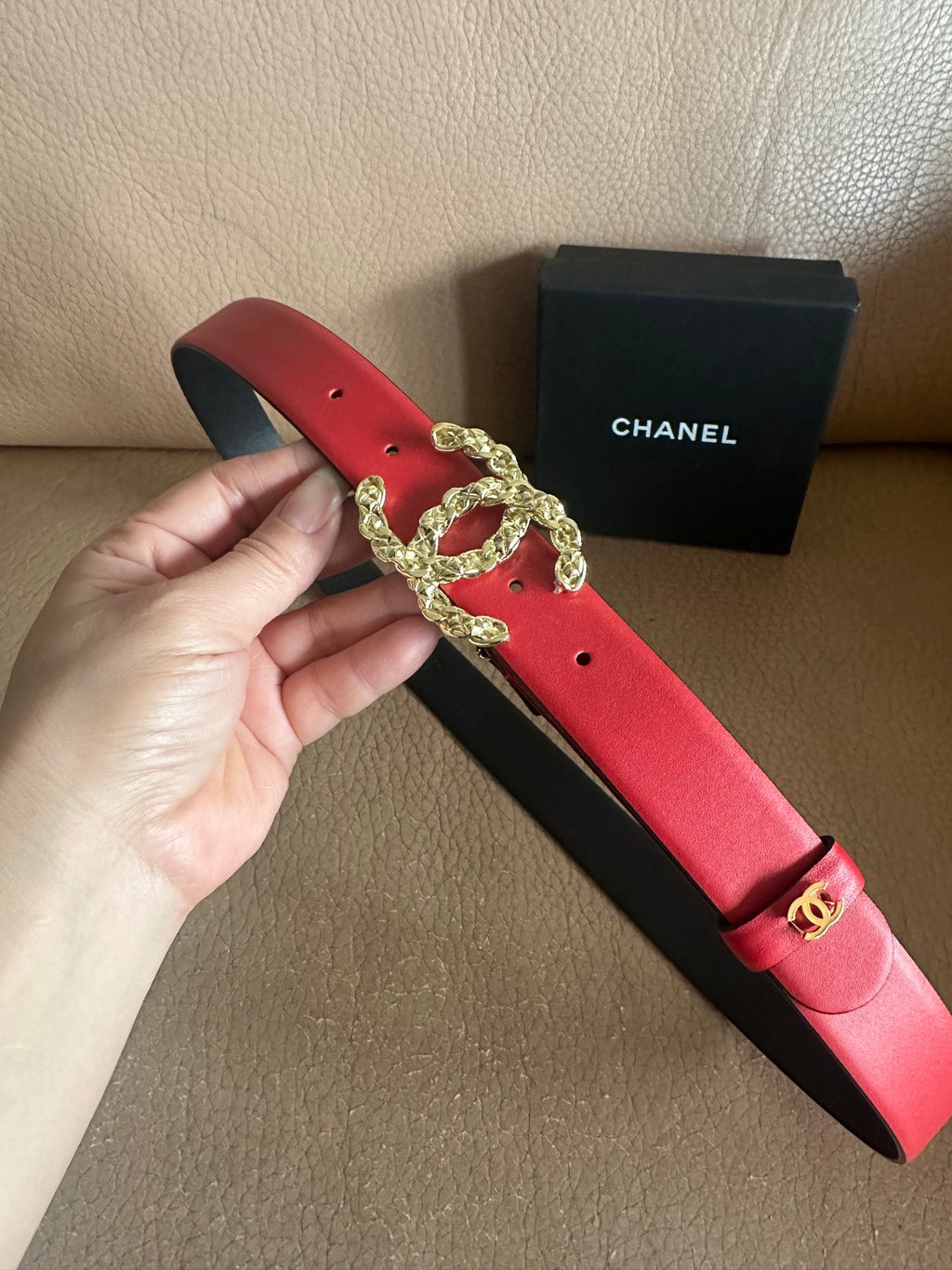 Classic Double Logo Chain Belt (Red)