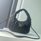 Medium Quilted Leather Handbag – Matelassé Texture, 29cm