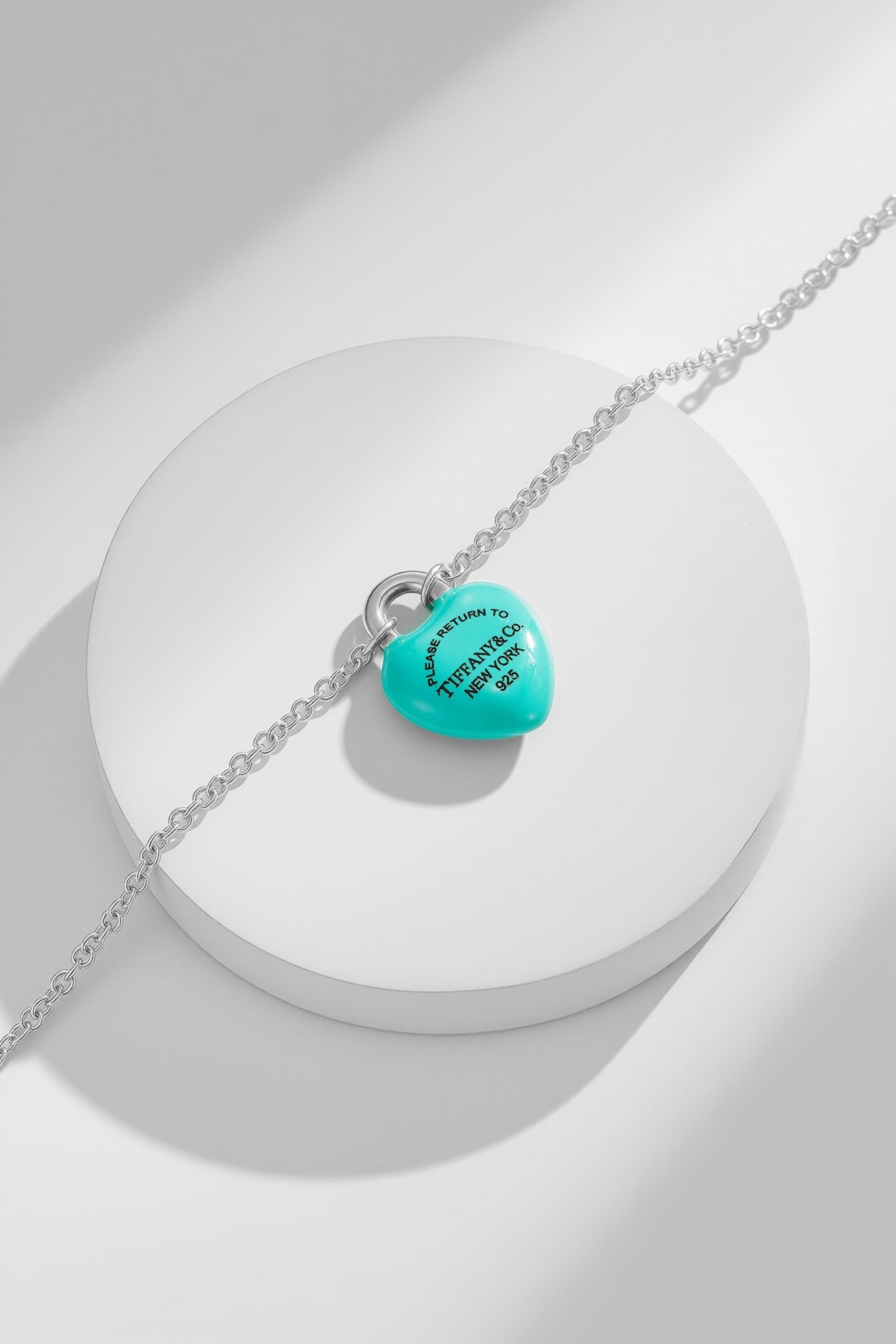 Bracelet \ Full Heart Blue Enamel Pendant