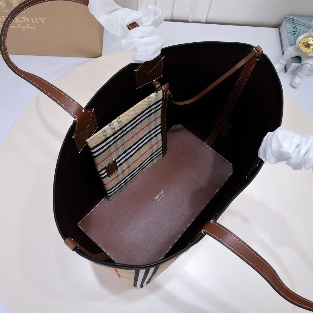 B*R Reversible Tote Bag – Stylish & Functional
