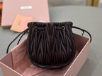 Matelassé Drawstring Cloud Pouch