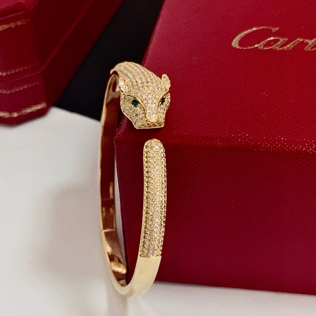Elegant Panther Head-Inspired Diamond Bangle