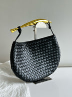 Winter New Arrival | Sardine Metal Handle Clutch