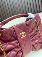 Large Bow-Detail Quilted Leather Shoulder Bag – Soft Padded Finish