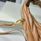 Medium Quilted Leather Handbag – Matelassé Texture, 29cm