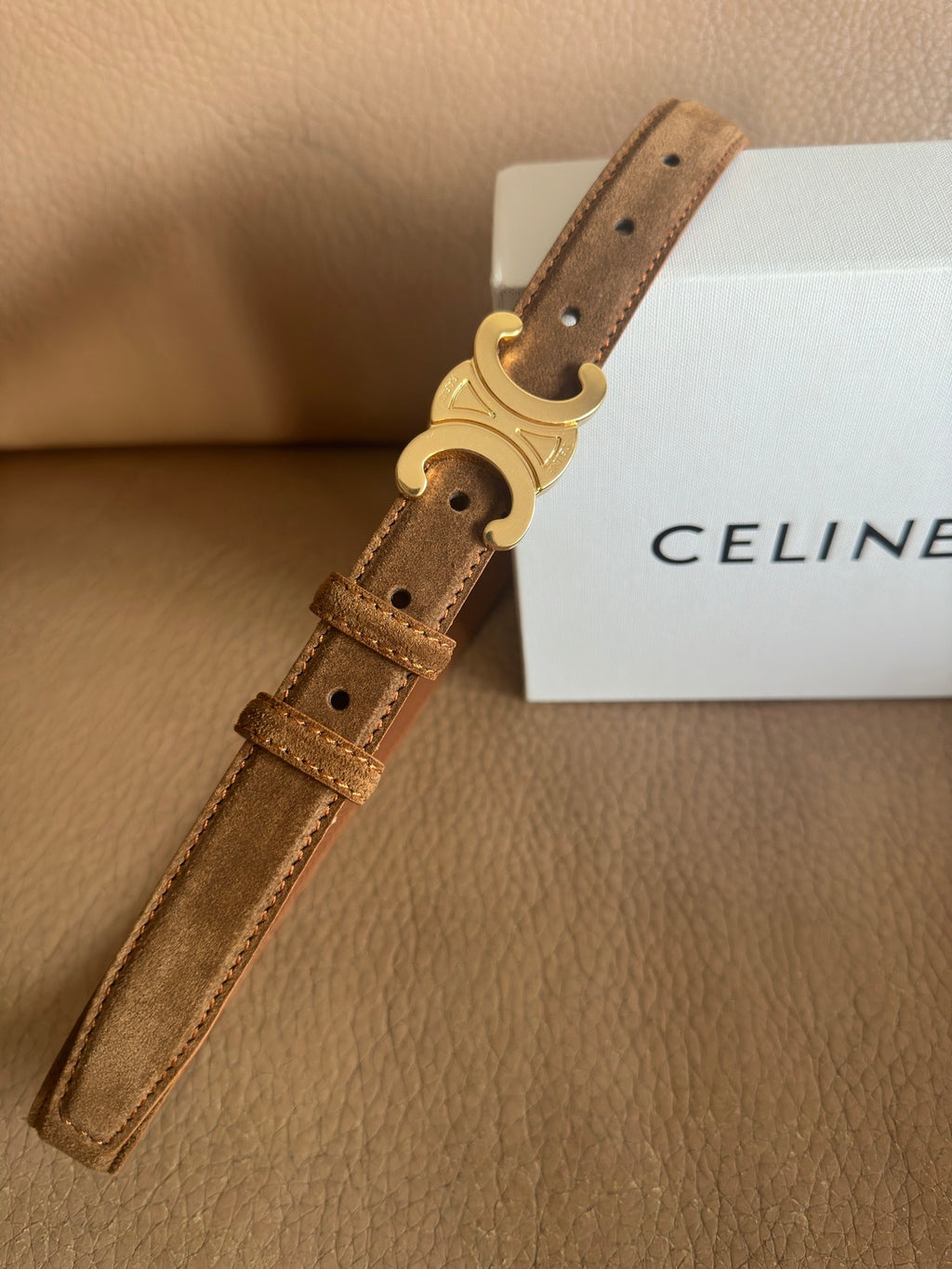 Women’s Suede-Finish Leather Belt — Vintage Inspired Metal Buckle
