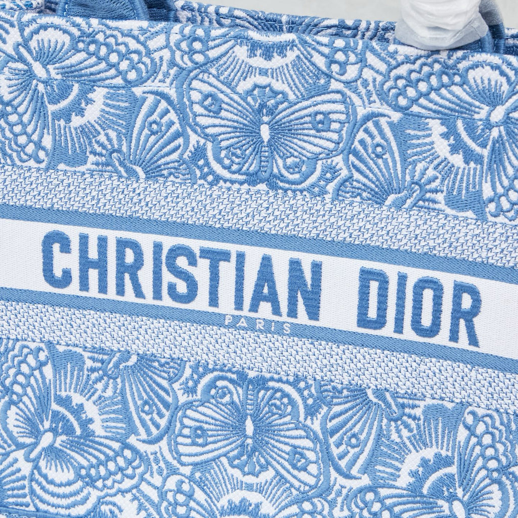 D Book Tote ( light blue butterfly )