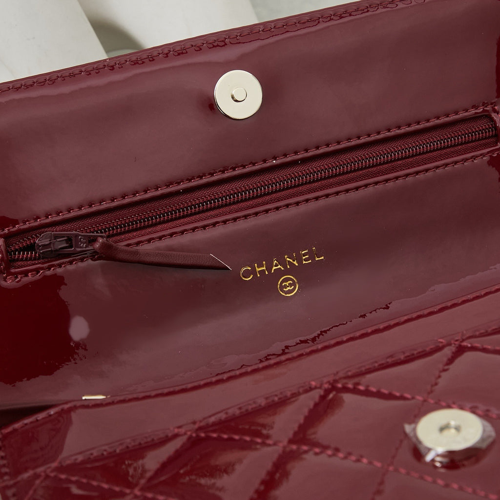 Patent Leather WOC Chain Bag