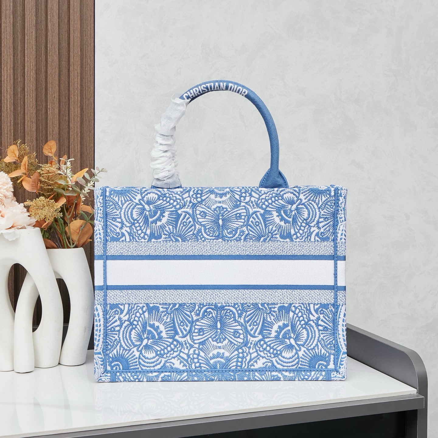 D Book Tote ( light blue butterfly )