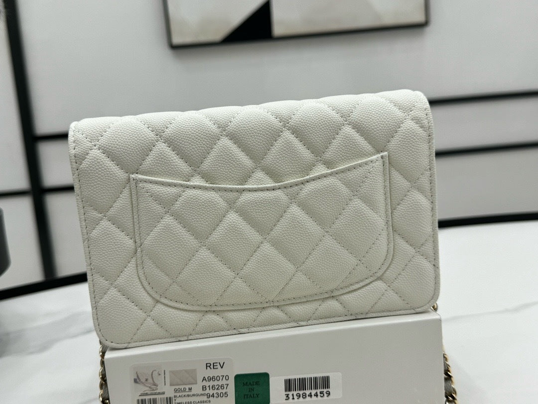 Classic Quilted Wallet-On-Chain · Premium Edition
