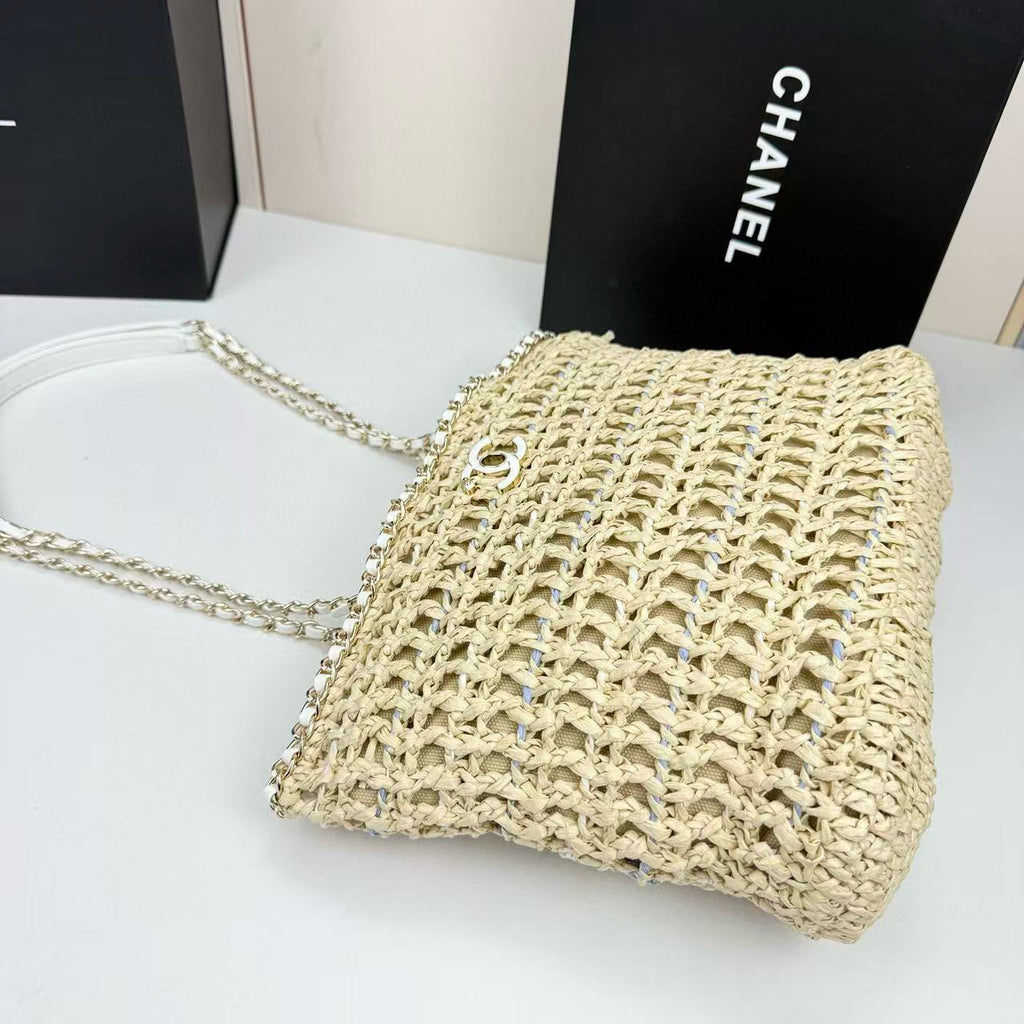 Woven Summer Shopping Tote.