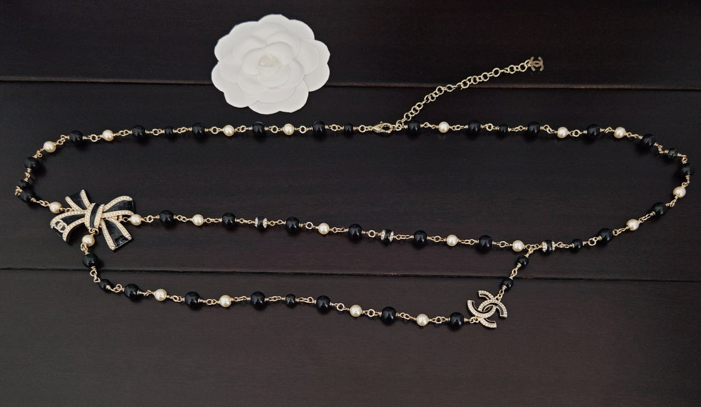 Elegant Black Bow Double-Layer Waist Chain ✨🖤