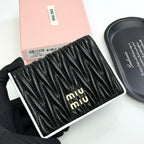 New-Season Compact Tri-Fold Mini Wallet – Embossed Design