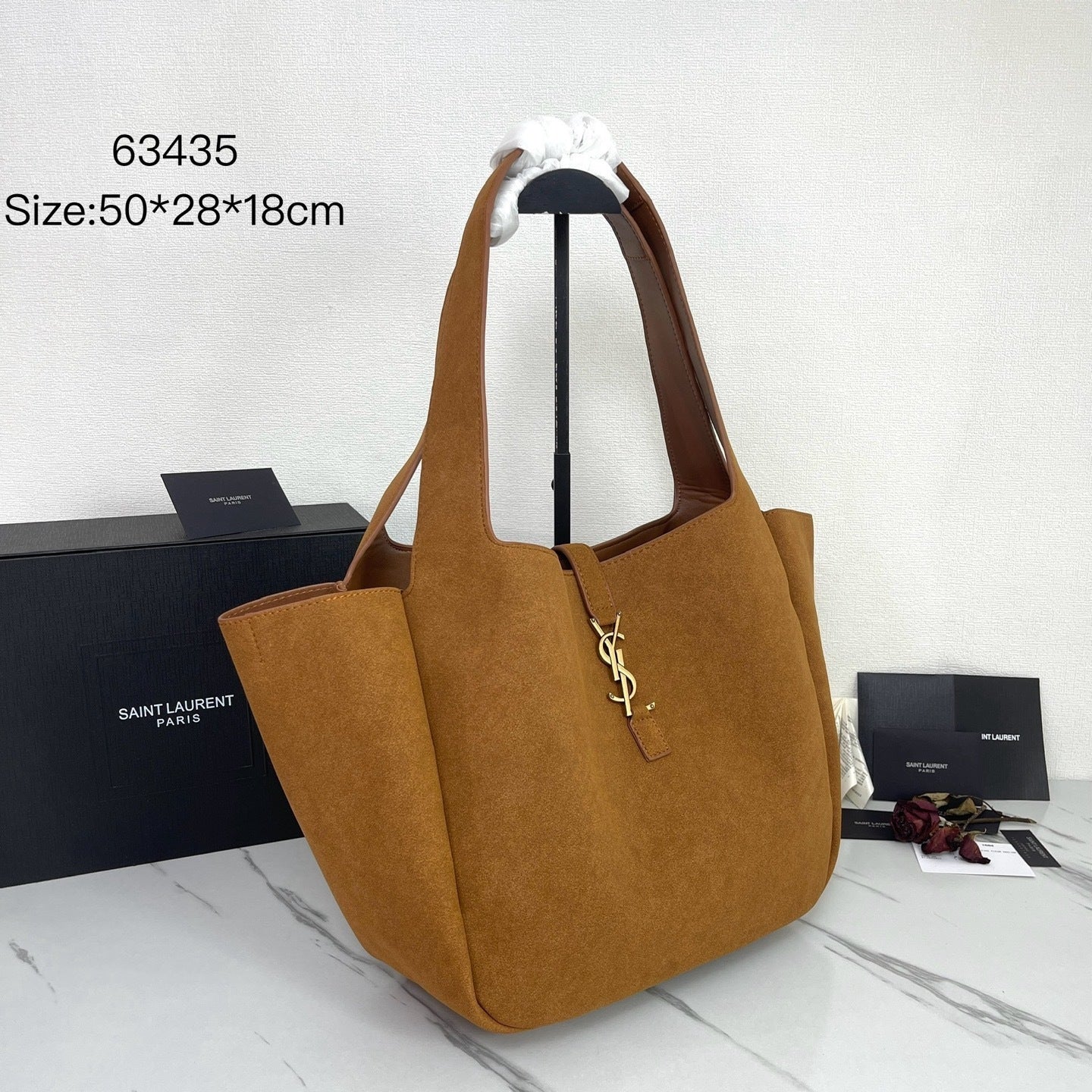 BEA High-Quality Leather Hobo Bag