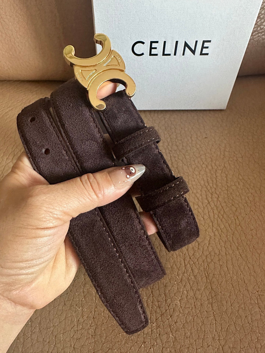 Women’s Suede-Finish Leather Belt — Vintage Inspired Metal Buckle