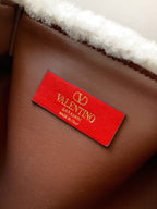 New Embroidered Leather Shopping Bag with Fur Details