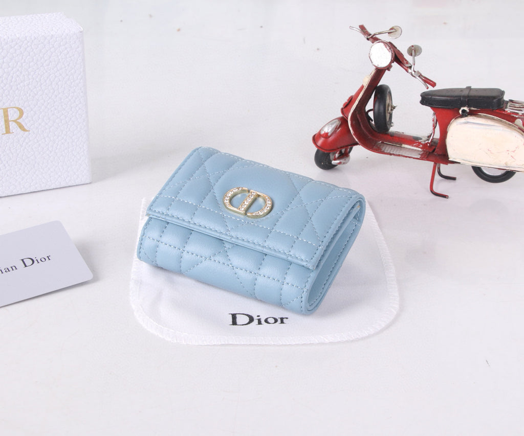 Premium Lambskin Compact Wallet with Crystal Hardware – New Season Collection