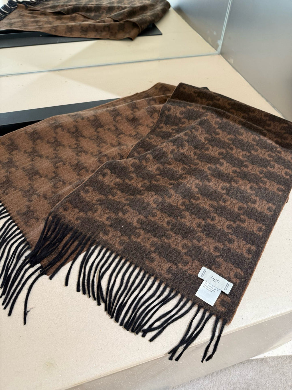 Luxury Double-Sided Contrast Cashmere Scarf — 100% Cashmere — 36 × 190 cm
